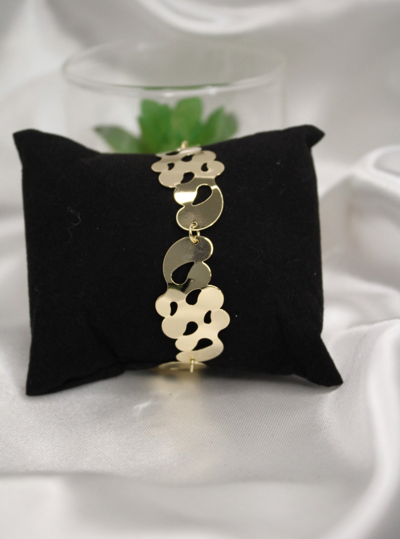 18K Gold Organic Bracelet