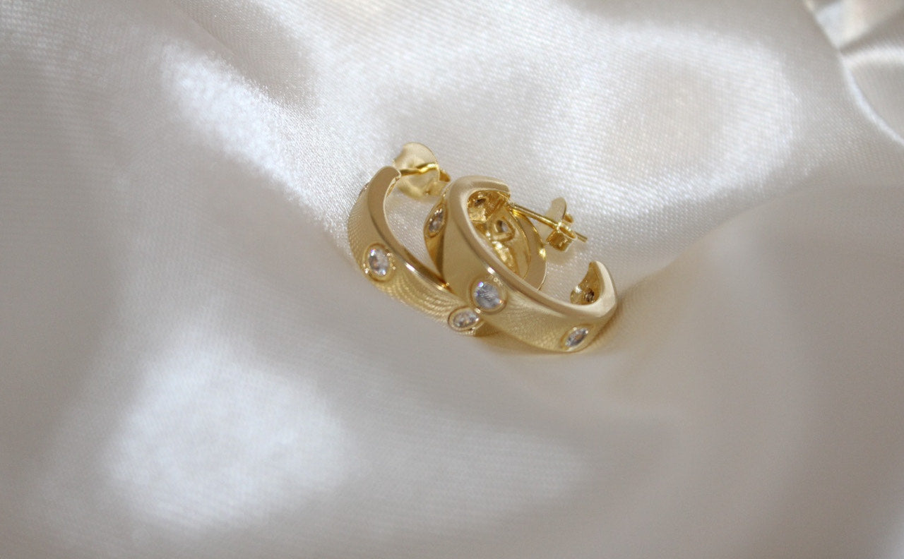 18K Gold Plated Zirconia Loop Earrings